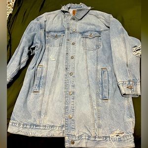 OFFLINE BY AERIE OVERSIZED BOYFRIEND JEAN JACKET